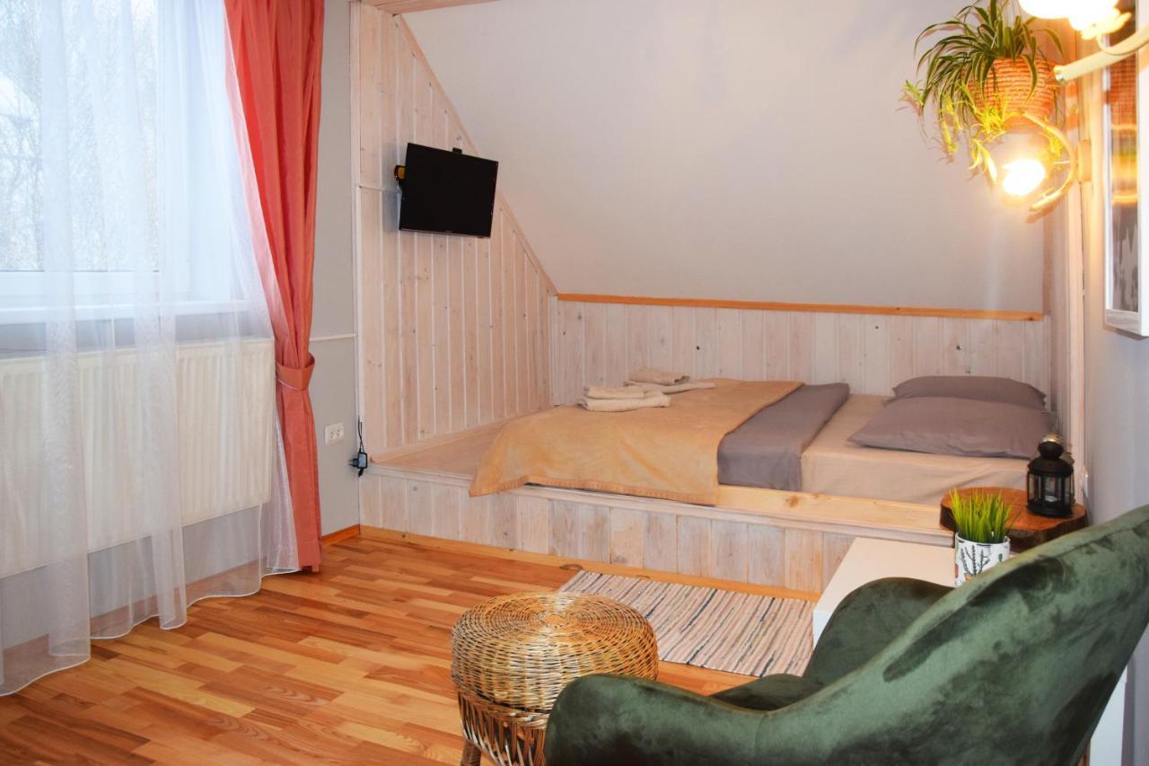 Sadyba Anastasia Slavske Bagian luar foto