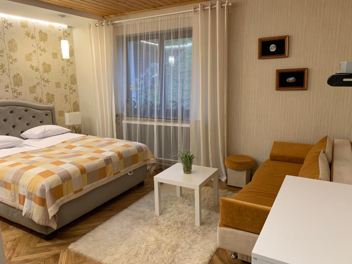 Sadyba Anastasia Slavske Bagian luar foto